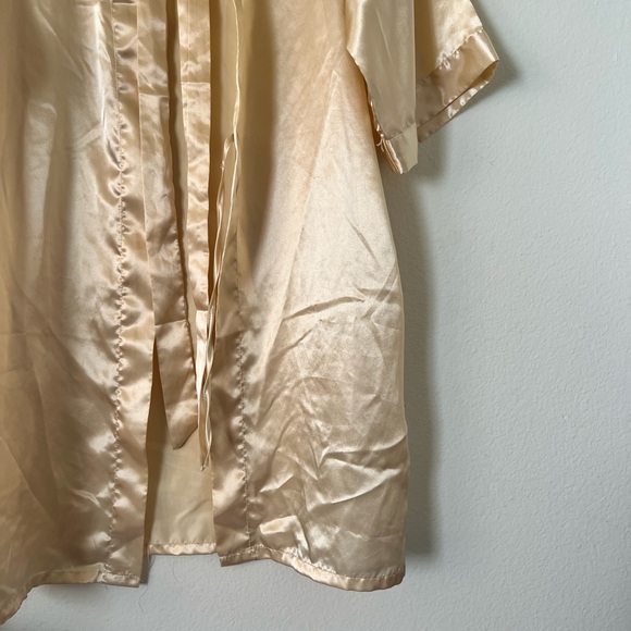 Satin Champagne Robe - Picture 3 of 6